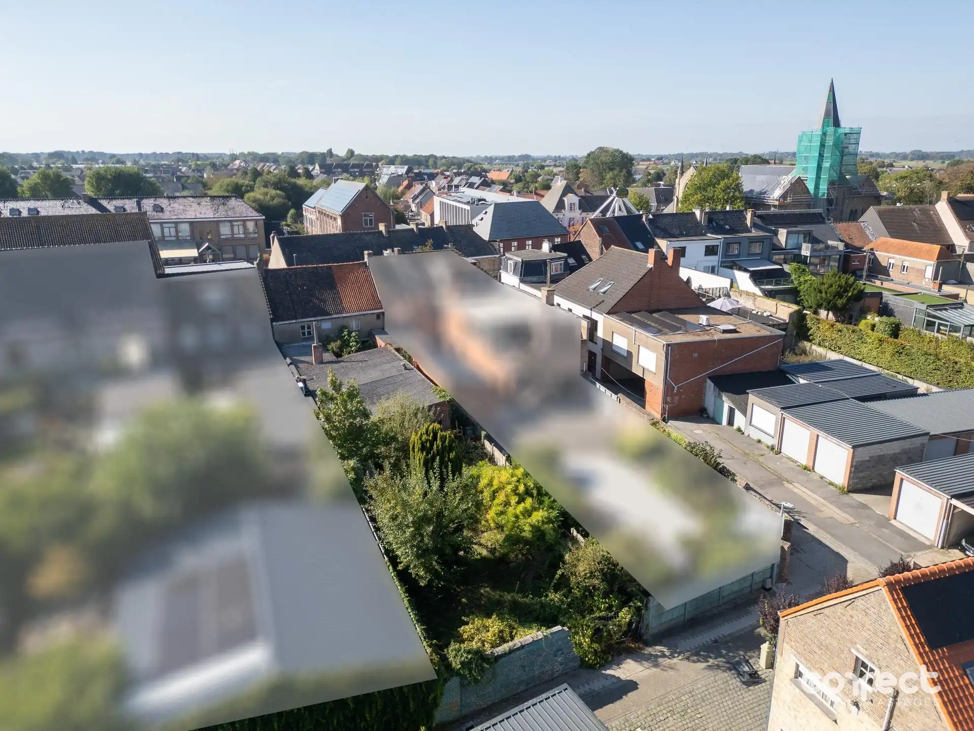 Bouwperceel (projectgrond) van 622m² nabij centrum, markt en diverse winkels.  foto {{pictureIndex}}