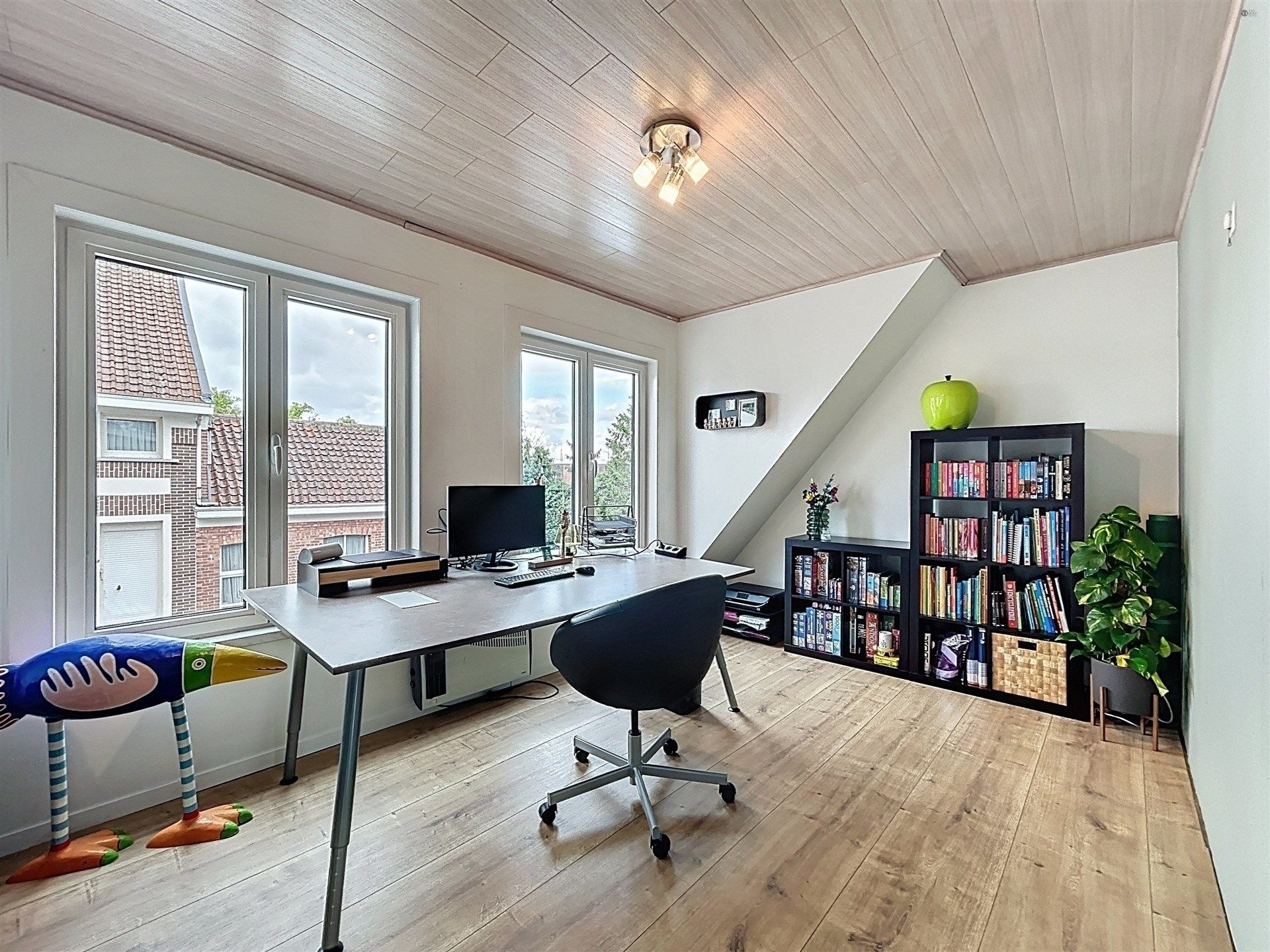 instapklare gezinswoning met 4 slaapkamers en prachtige tuin op perceel van 200m²  foto 15