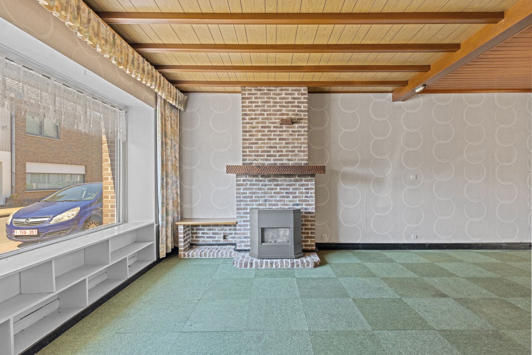 Te renoveren woning met magazijn centrum Heusden foto 3
