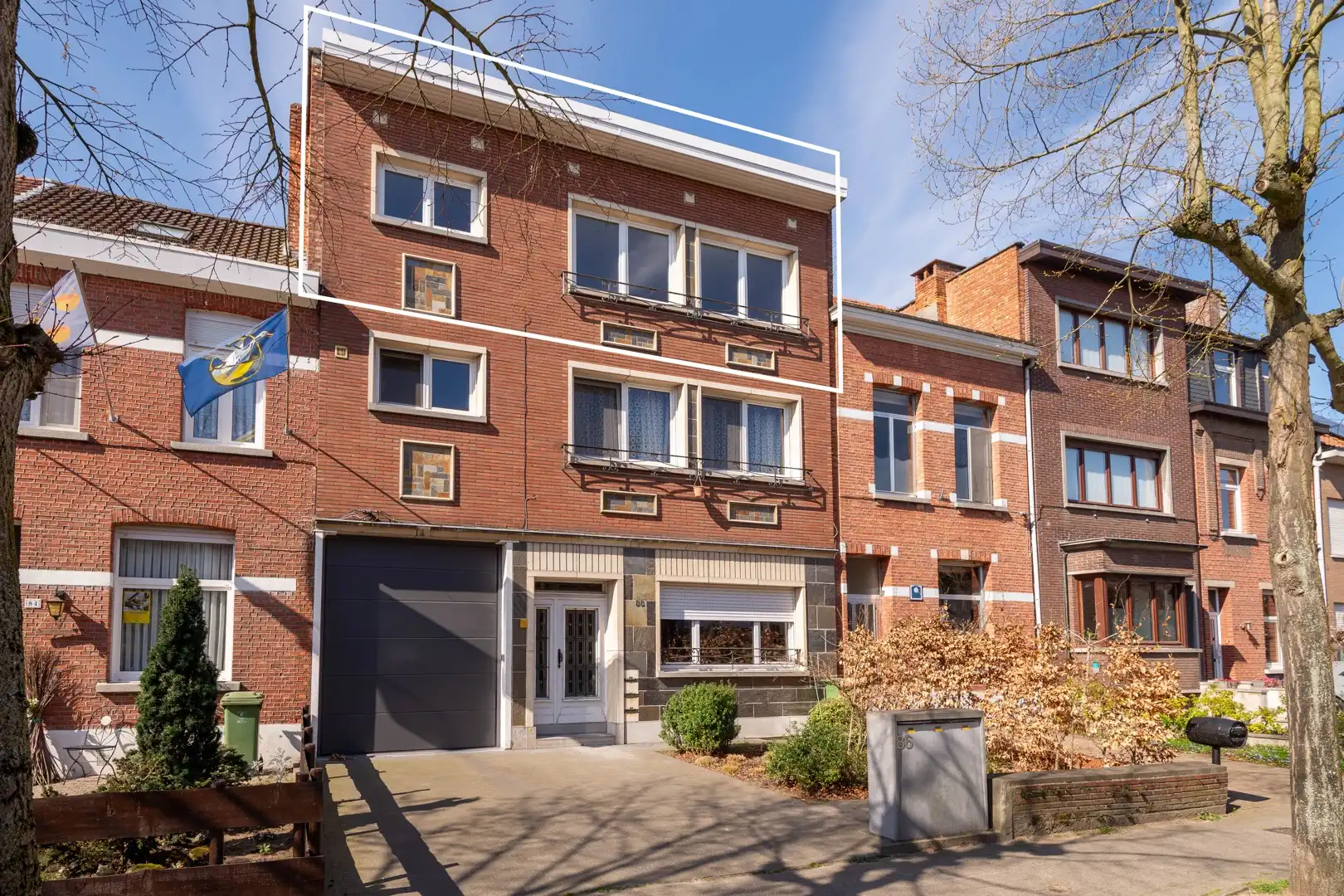Instapklaar en ruim appartement in het hart van Ekeren! foto 17