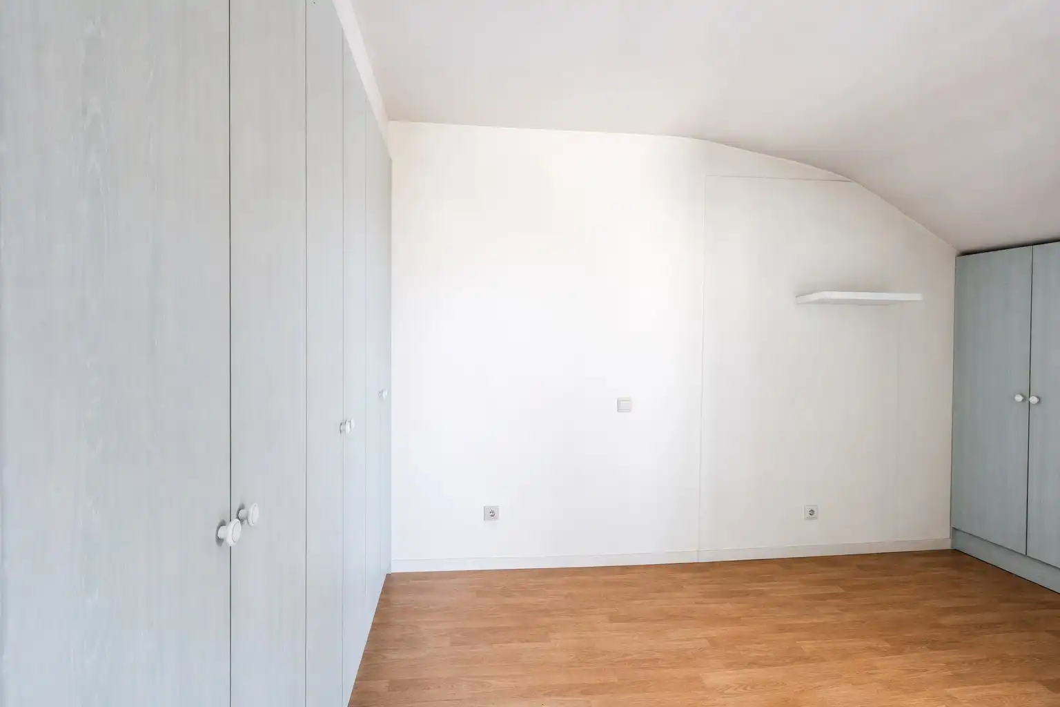 Te koop: Ruime gezinswoning (halfopen bebouwing) met dubbele garage – Willem Tellstraat 47, Uitkerke foto 10