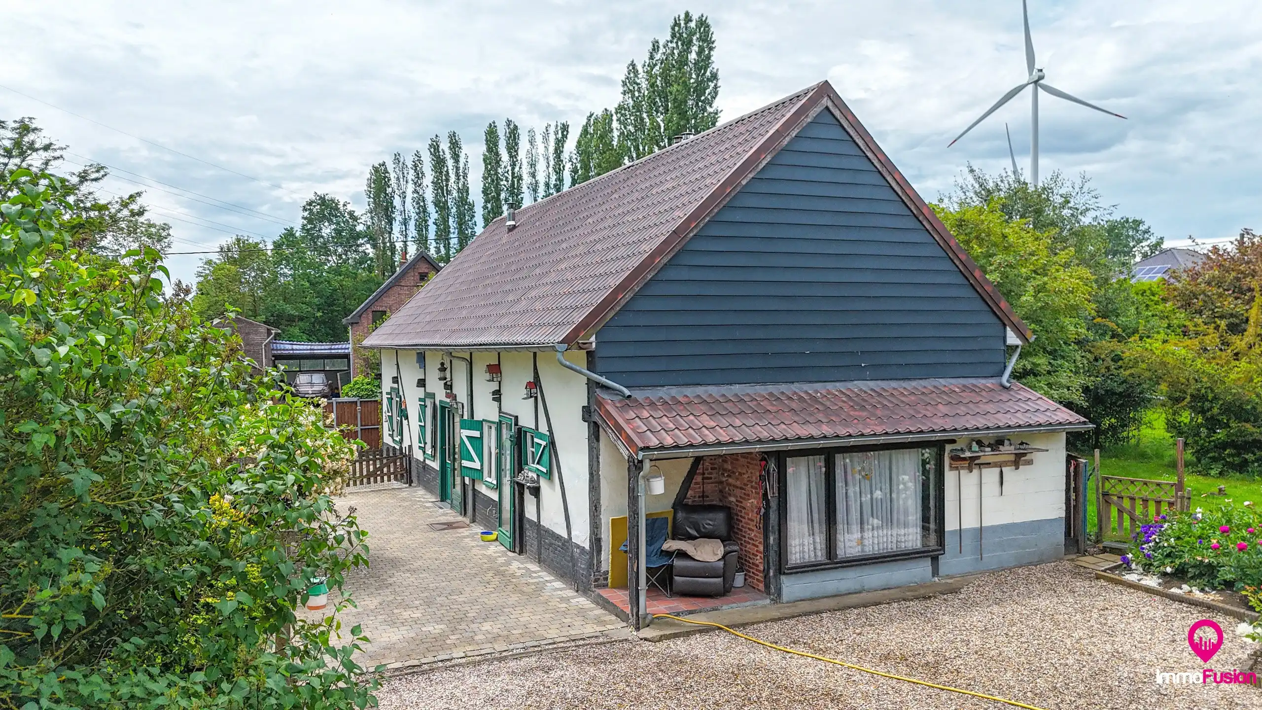 Charmante woning met 2 slpks op prachtig perceel van 68 are! foto 52
