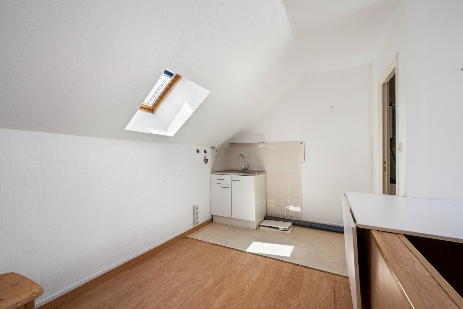 Instapklare/op te frissen woning aan de Leie foto 14