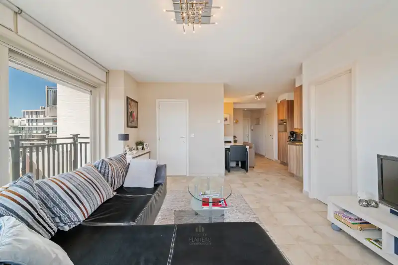 Centraal gelegen hoekappartement met zonnig terras en open zichten foto 19