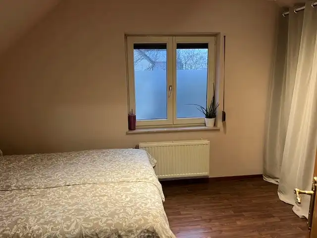 LUBBEEK - Mooie woning met 3 slk, garage en tuin  foto 12