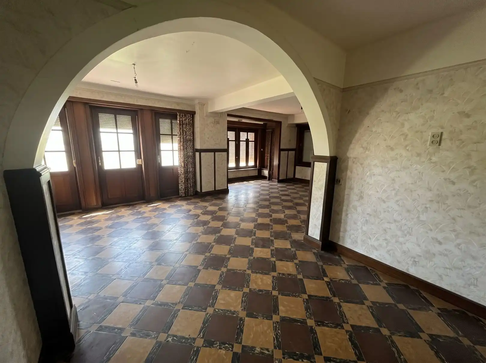 te renoveren woning op 2091 m2 foto 7