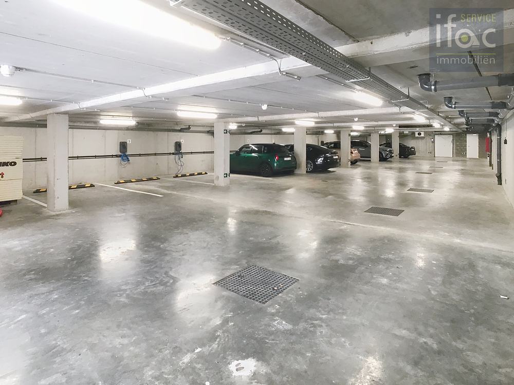 Parkeerplaats te huur foto 4