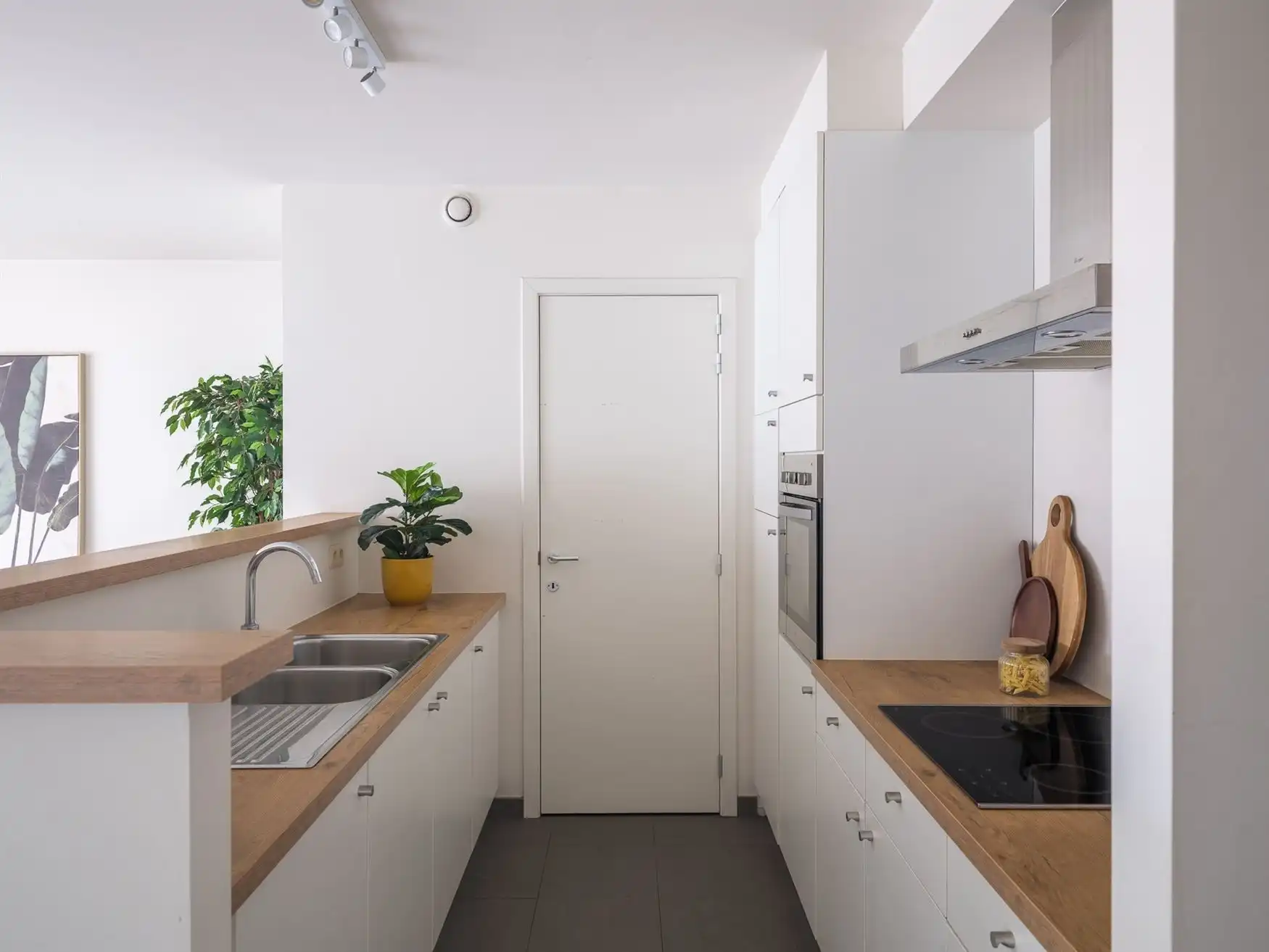 Ruim appartement met zonneterras in hartje Gent foto 4