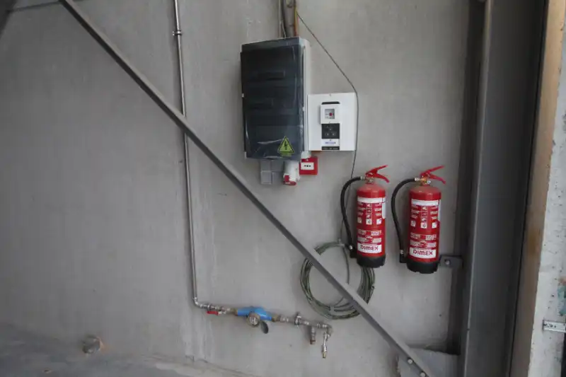 Nieuwbouw loods van 264m² te huur langs de Diksmuidsesteenweg te Hooglede/Roeselare foto 4