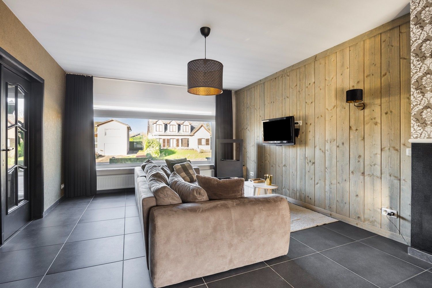 Moderne split-level woning met ruime tuin in Maasmechelen foto 5