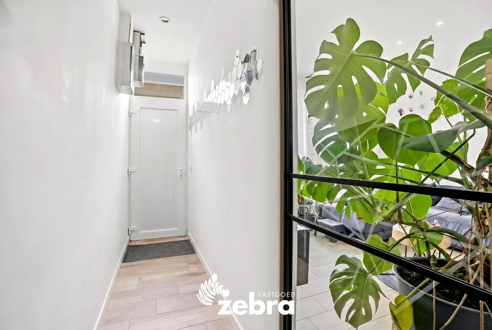Instapklare woning met EPC-label B nabij centrum Meulebeke! foto 3