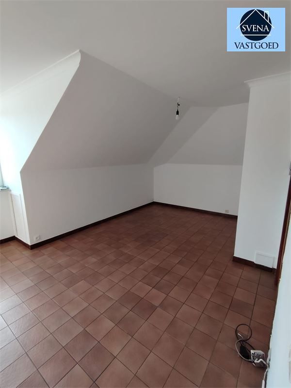 2 SLAAPKAMER APPARTEMENT OP HET 2E VERDIEP (L) foto 3