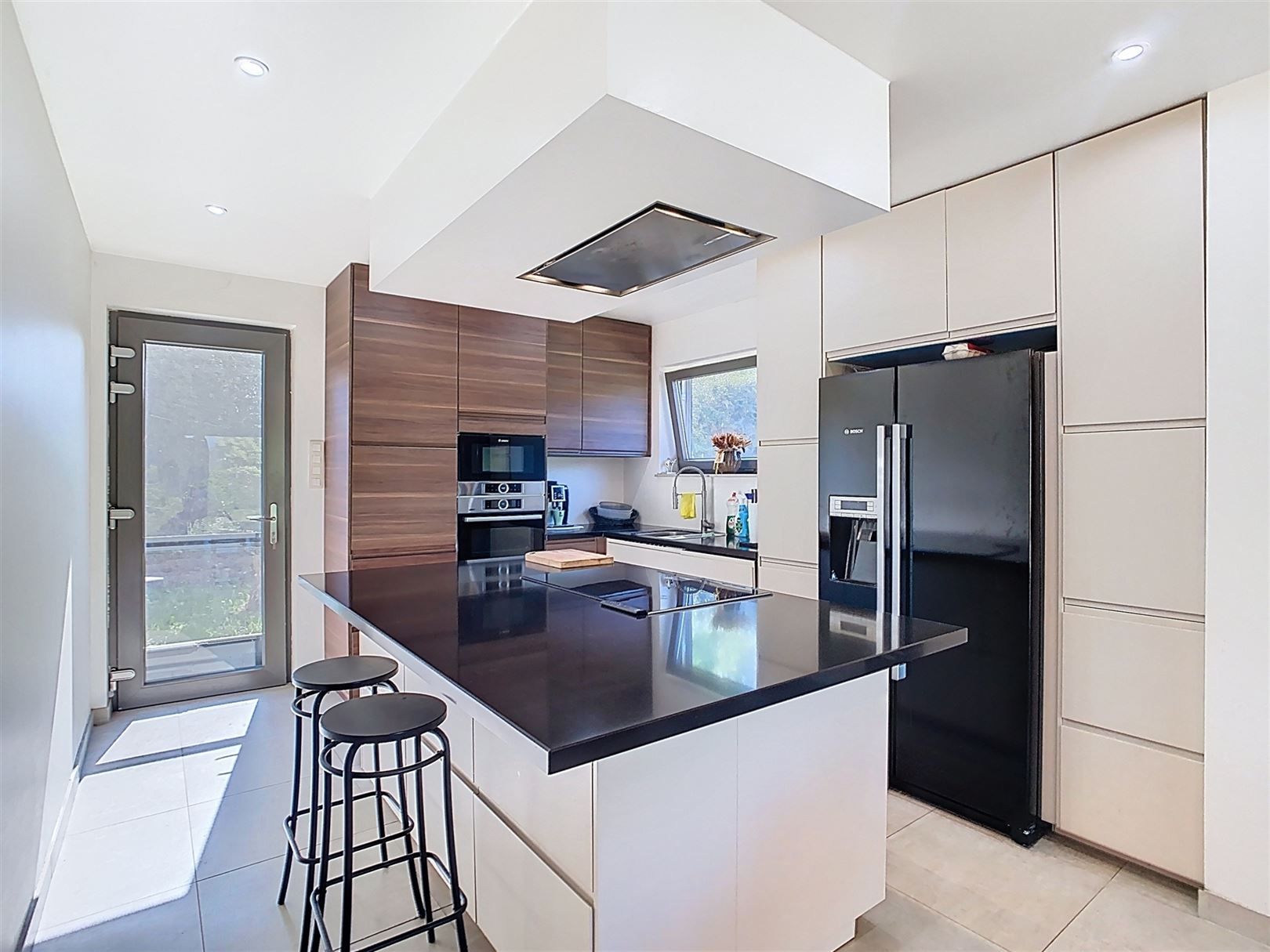 Ruime woning af te werken, 3/5 slpks, garage, tuin, 16a 03ca foto 13