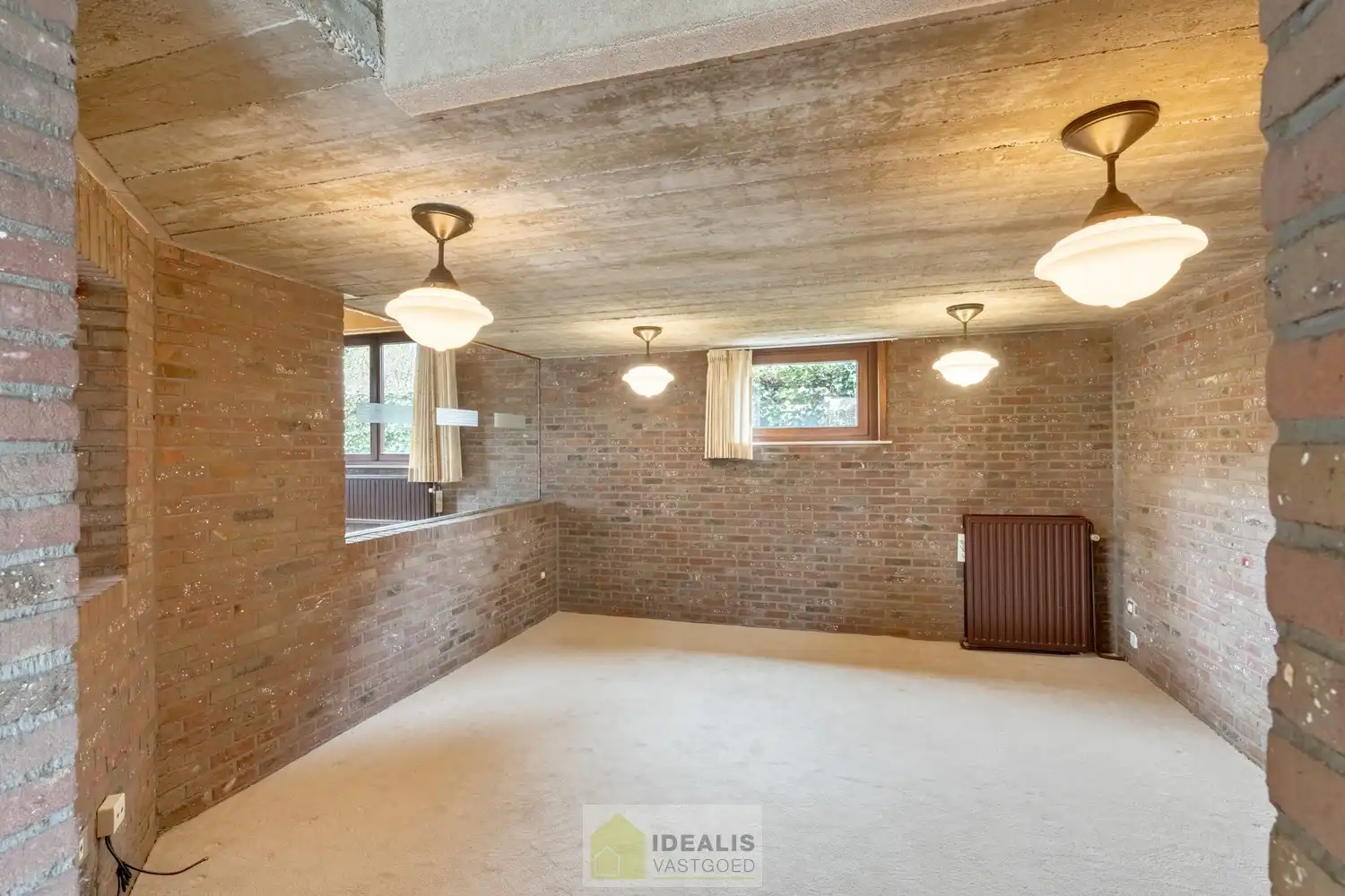 IDEALIS VASTGOED – VERZORGDE GEZINSWONING MET 2 SLAAPKAMERS (MOGELIJKHEID TOT MEER) OP AANGENAAM PERCEEL VAN 11A 28CA foto 11