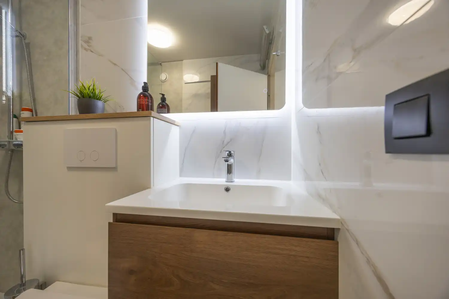 Gerenoveerde studio met zeezicht in hartje Middelkerke foto 11