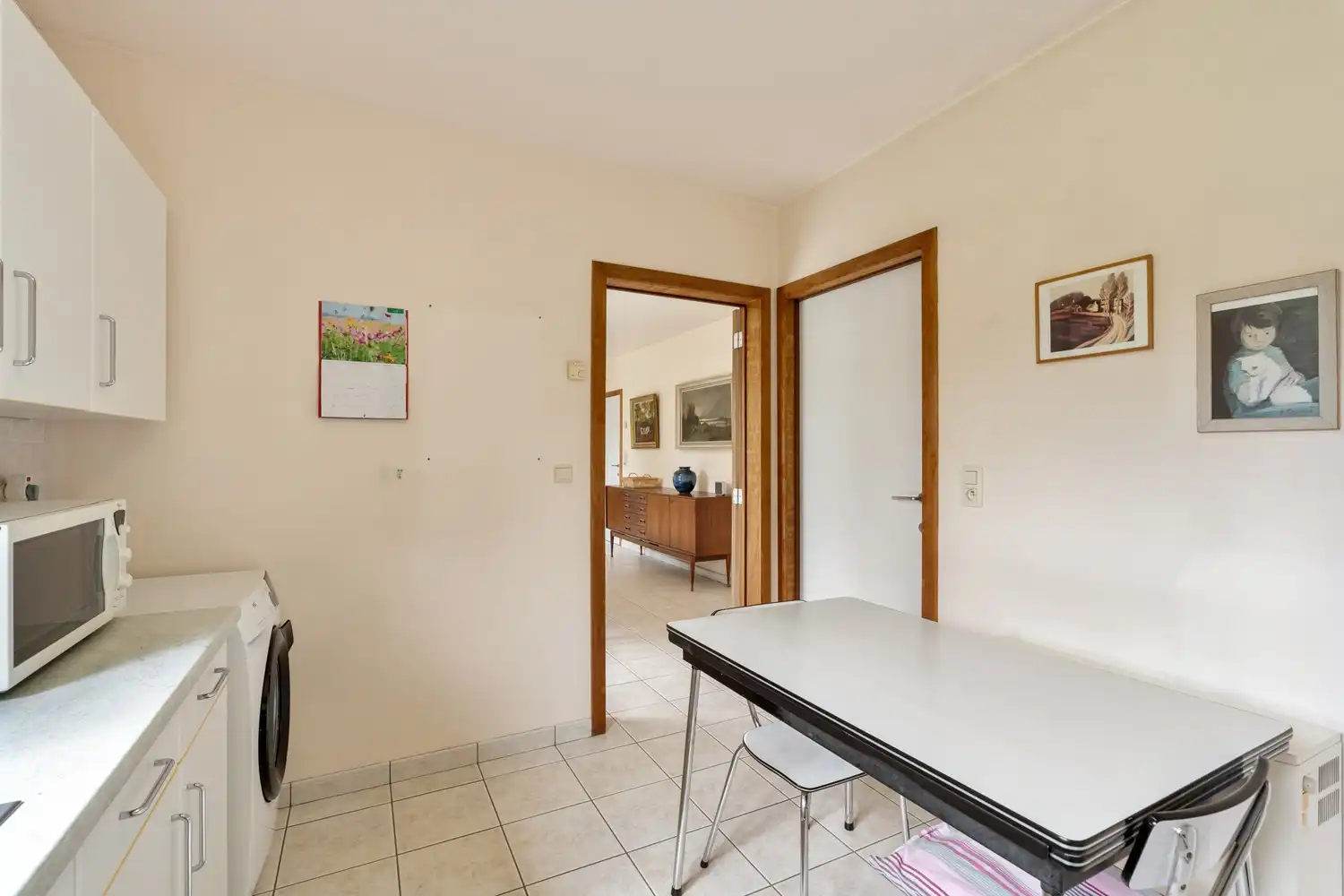 Goed en rustig gelegen woning met 2 slaapkamers, een garage en een tuin te Kessel-Lo! foto 8