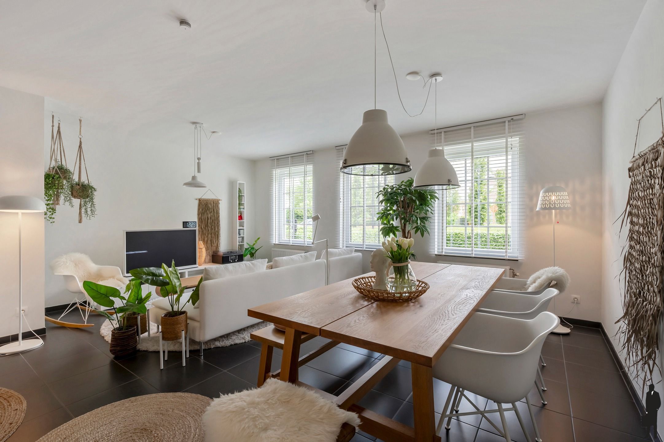 Instapklaar appartement met 2 slpk, 2 badk en tuin in Poppel foto 4