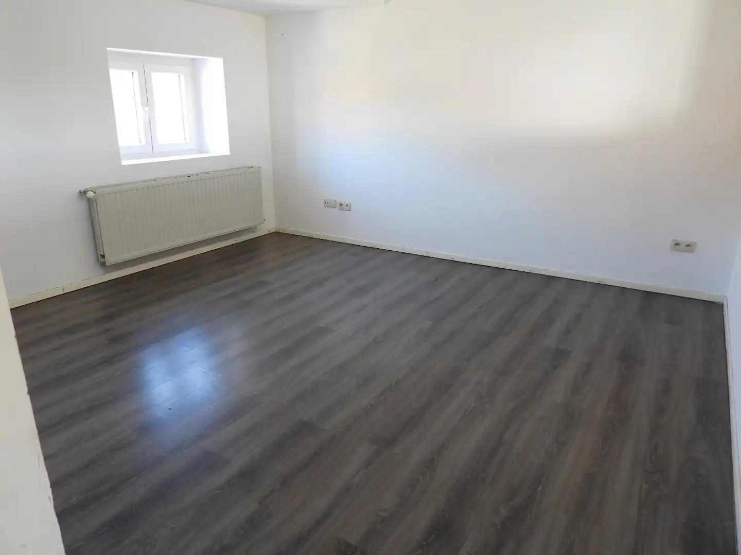 Appartement te huur eerste verdiep klipstraat 12/2 te Budingen foto 2