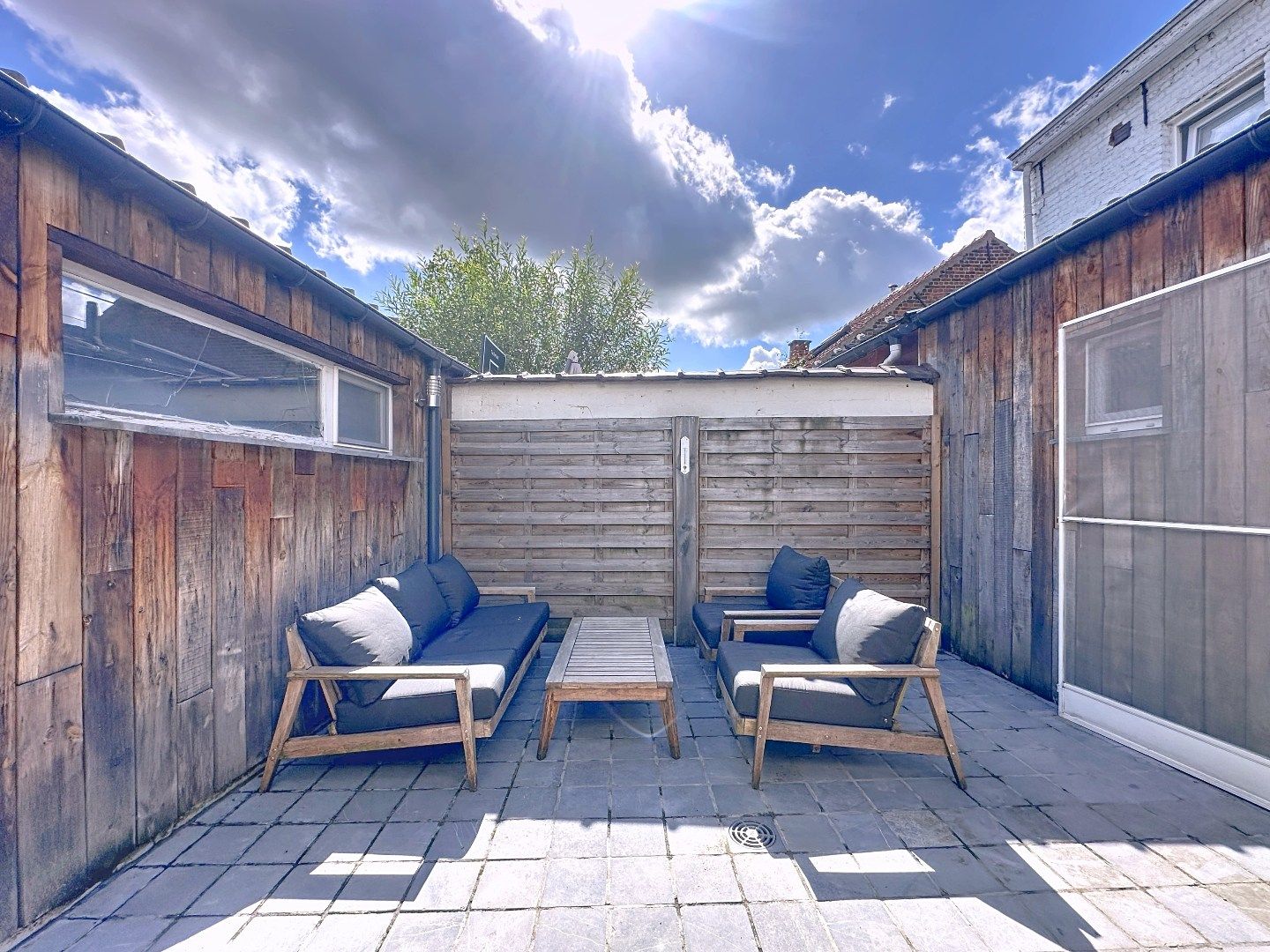 Rijwoning met knusse buitenruimte te Kessel-Lo! foto 18