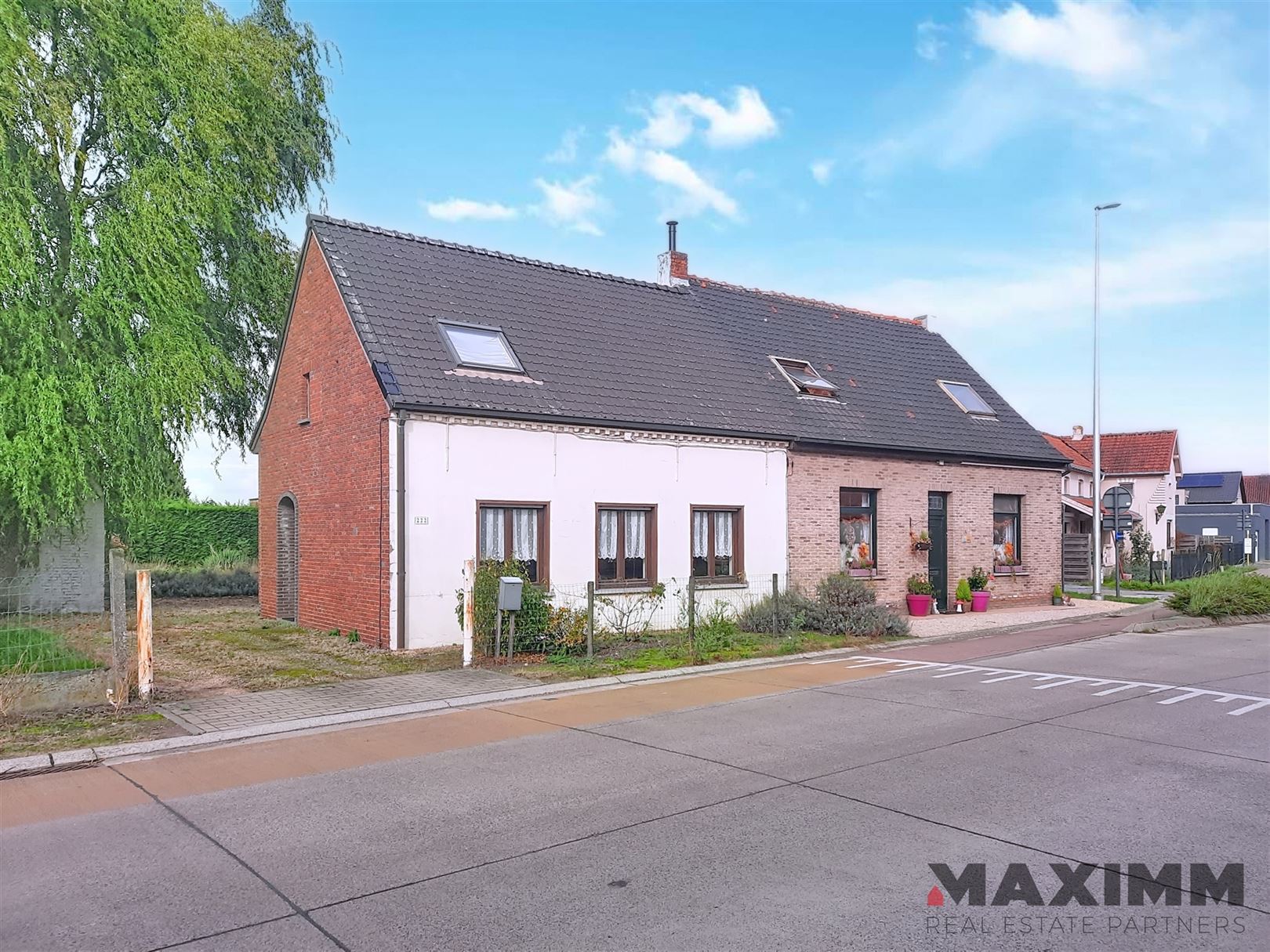 Gezellig 2 slk huis met tuin en uiterst charmante uitstraling foto {{pictureIndex}}