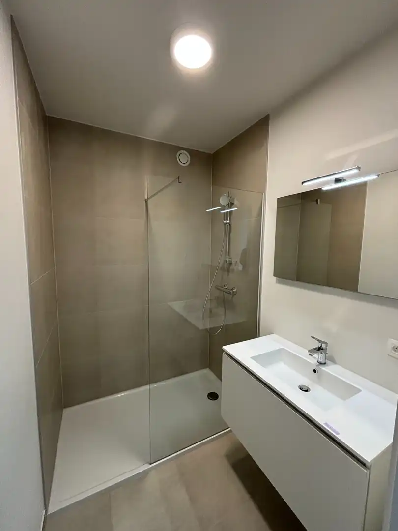 Exclusief wonen op de top: Duurzaam 3-slaapkamer Penthouse met terras van 53m² foto 22