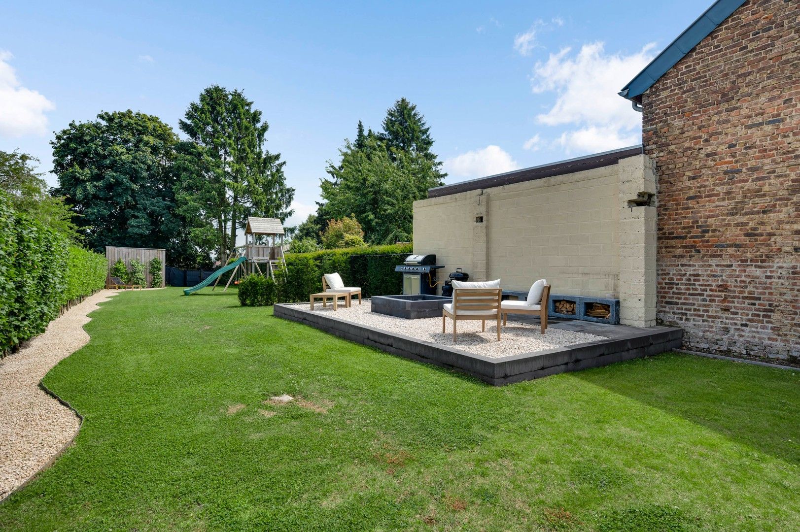 PRACHTIGE HERENWONING MET 3 SLPKS TE KOOP IN ZUSSEN (RIEMST) foto 28