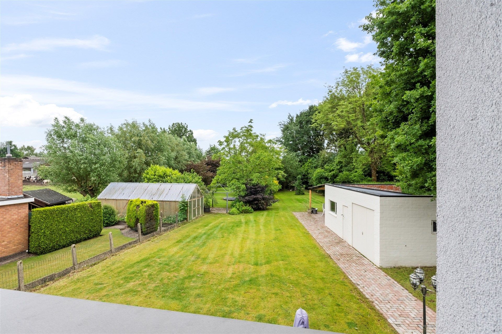 Open bebouwing met 5 slaapkamers op 2.561m² grond foto 30