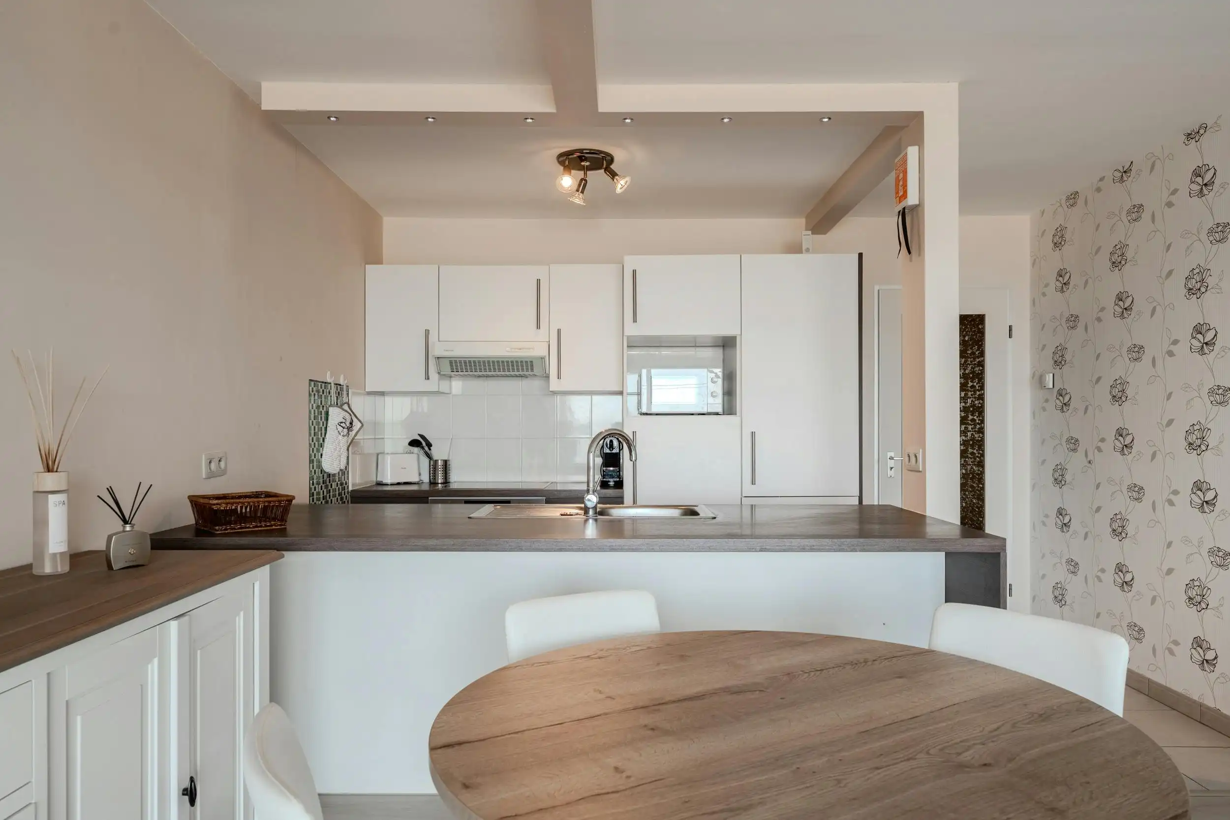Appartement met frontaal zeezicht te koop in Middelkerke! foto 11