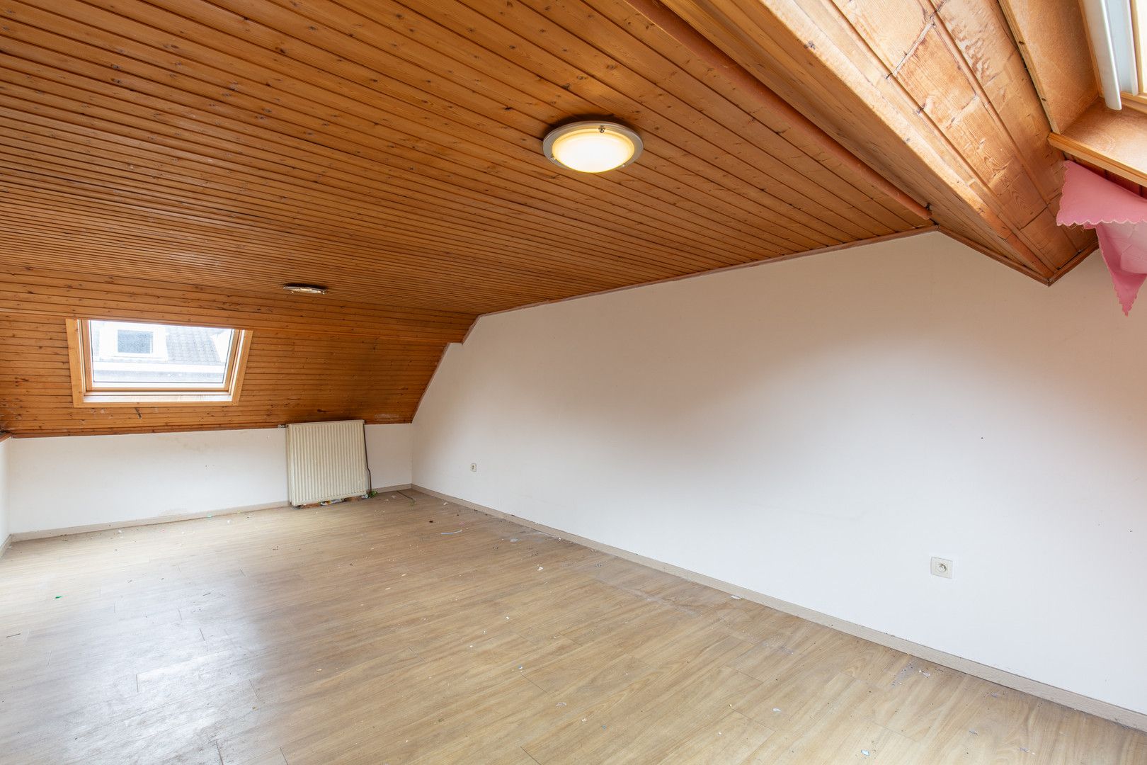 Handelspand met woonst in Chinese wijk foto 16