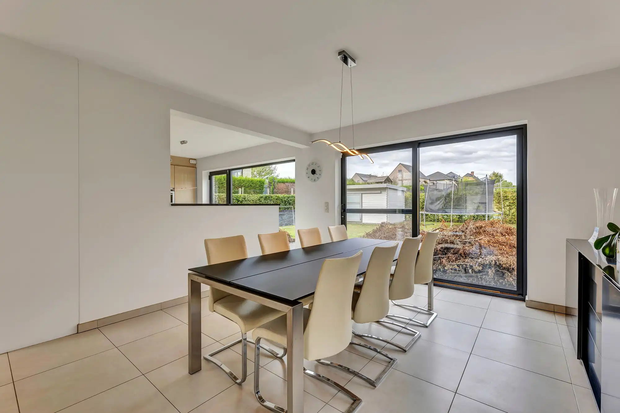 Landelijk gelegen villa met 4 slaapkamers te Pajottegem foto 6