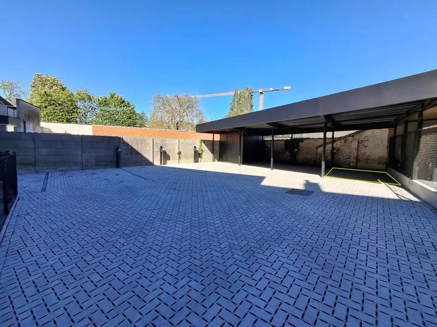 RUIM NIEUWBOUW DUPLEXAPPARTEMENT MET 3 SLPKS | TERRAS EN AUTOSTAANPLAATS IN RUISELEDE foto 12