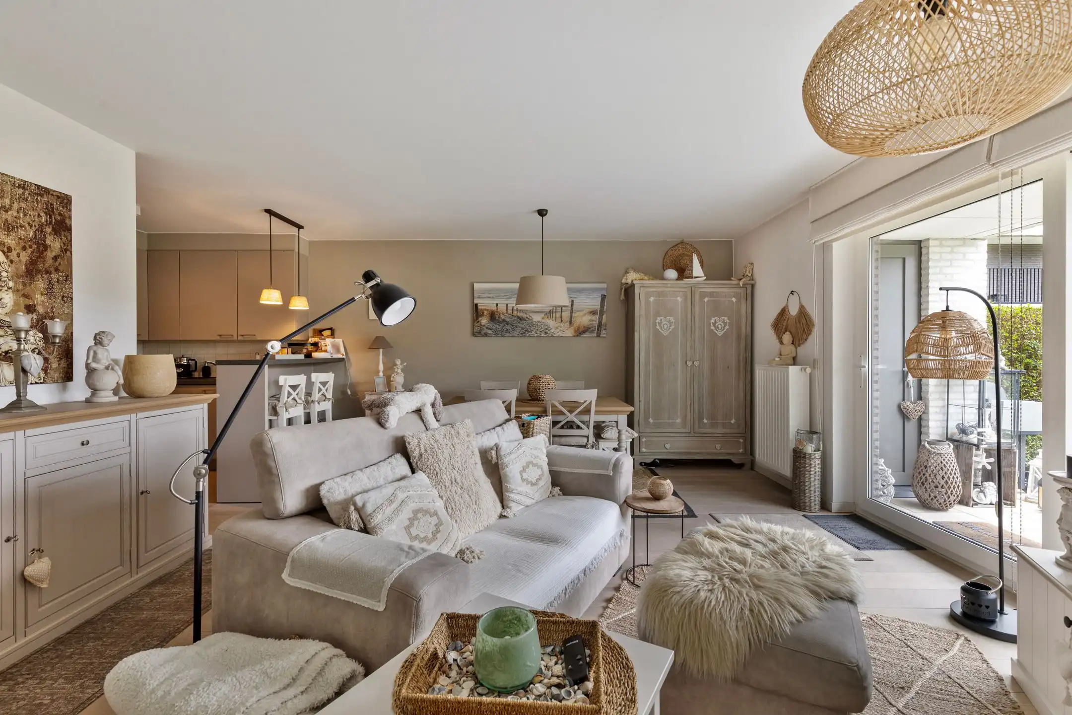 Gelijkvloers Appartement met Tuin, Terras, Kelder foto 5