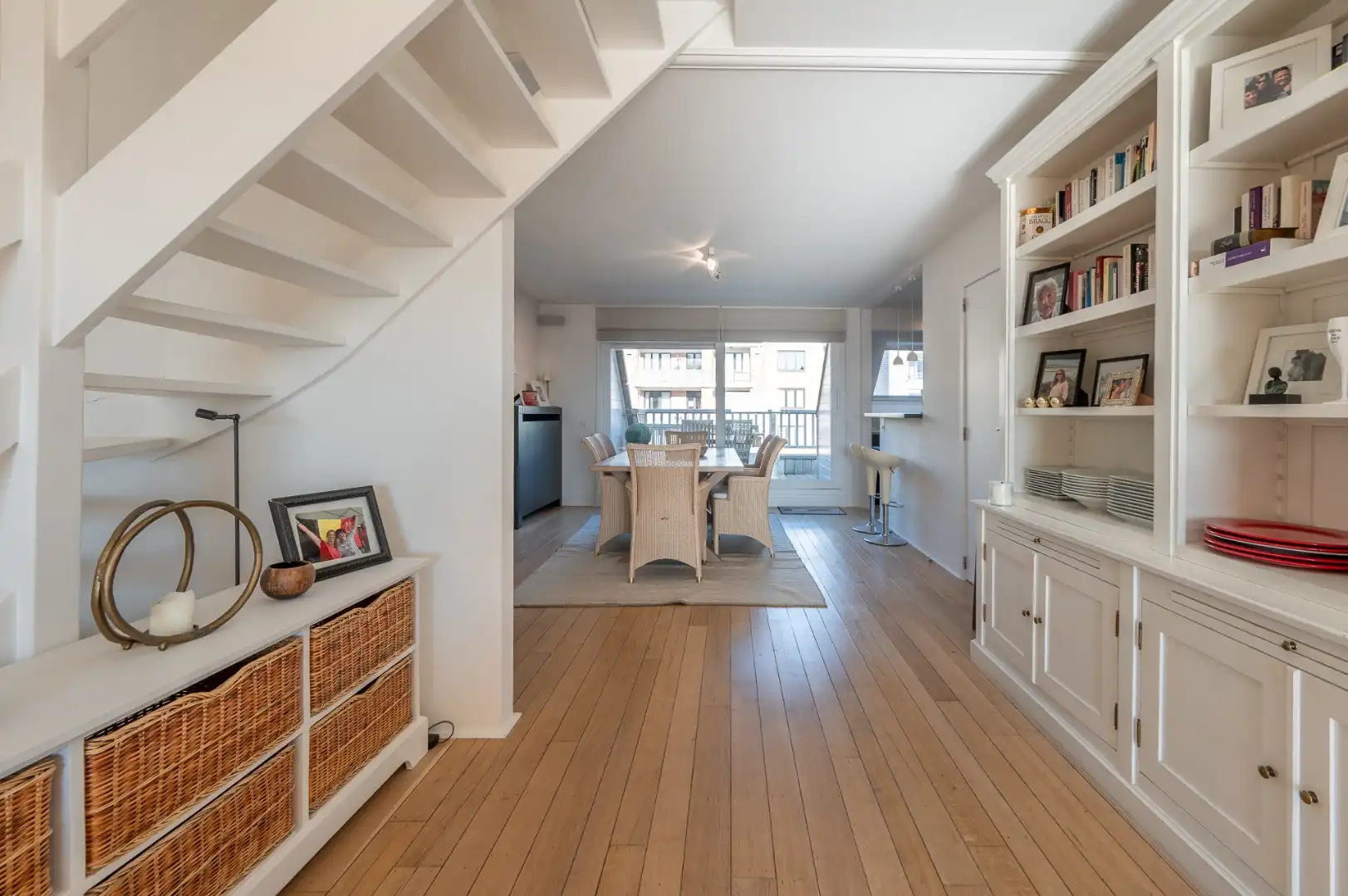 Prachtige penthouse gelegen op de Kustlaan met open zicht op de villa's in het Zoute foto 6