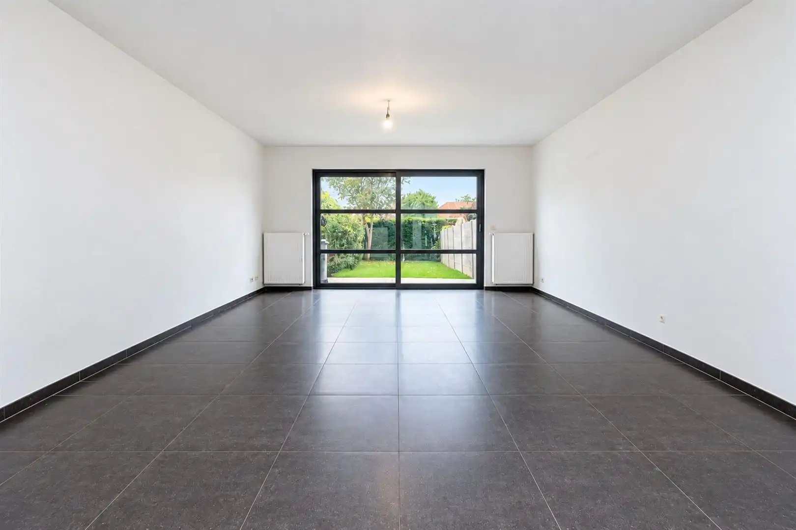 CHARMANTE  WONING MET 3 SLAAPKAMERS EN TUIN foto 5