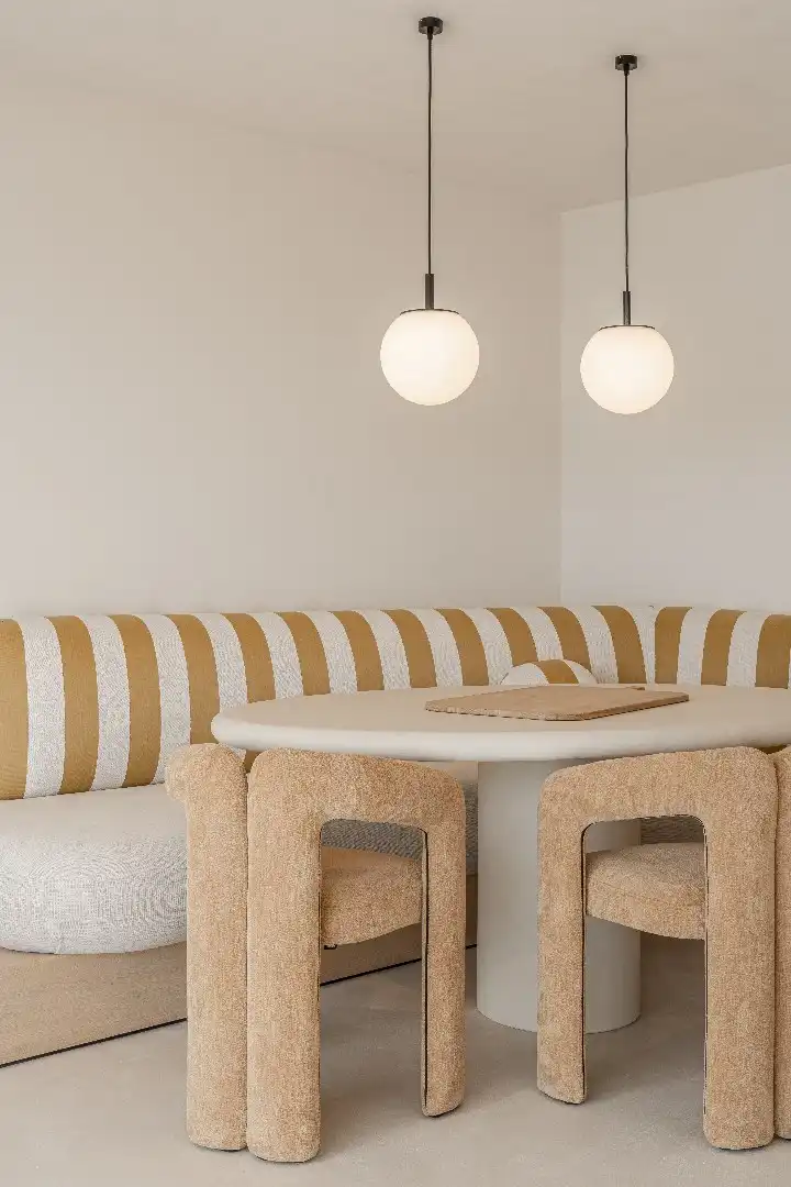 Uitzonderlijk gerenoveerd appartement met schitterende gevelbreedte op de Zeedijk in Knokke foto 12