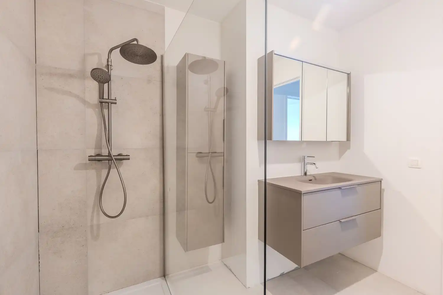 Nieuwbouwwoning met 3 slaapkamers in Maasmechelen foto 19