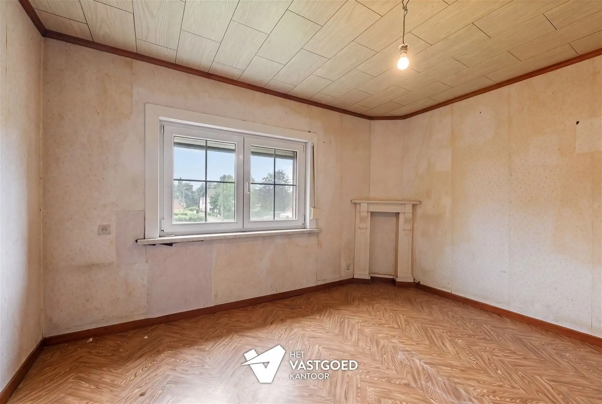 CHARMANTE RENOVATIEWONING OP EEN RUIM PERCEEL VAN 11 ARE foto 12