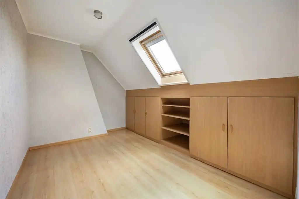 Riume, instapklare bel-etage met zonnige tuin foto 29
