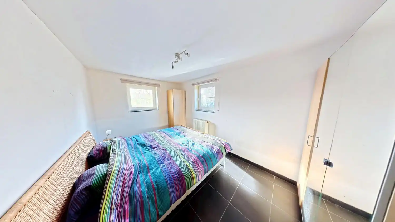 Ruime woning met mogelijkheid tot 4 slaapkamers! foto 10