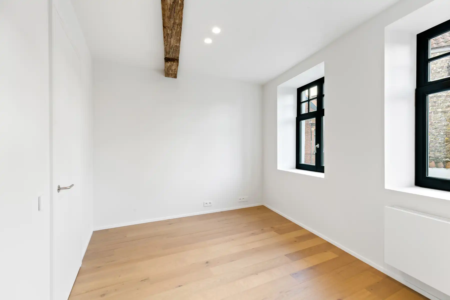 High-end  gerenoveerd met label A in hartje Brugge foto 15