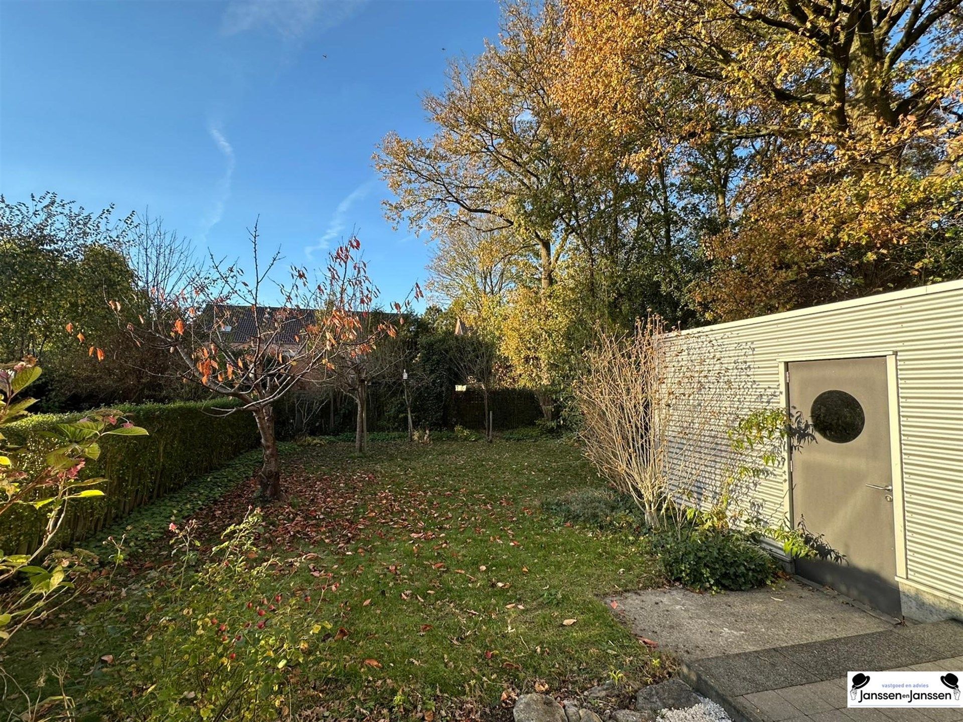 Ruime halfopen bebouwing met zonnige tuin te Gooreind te huur foto 21