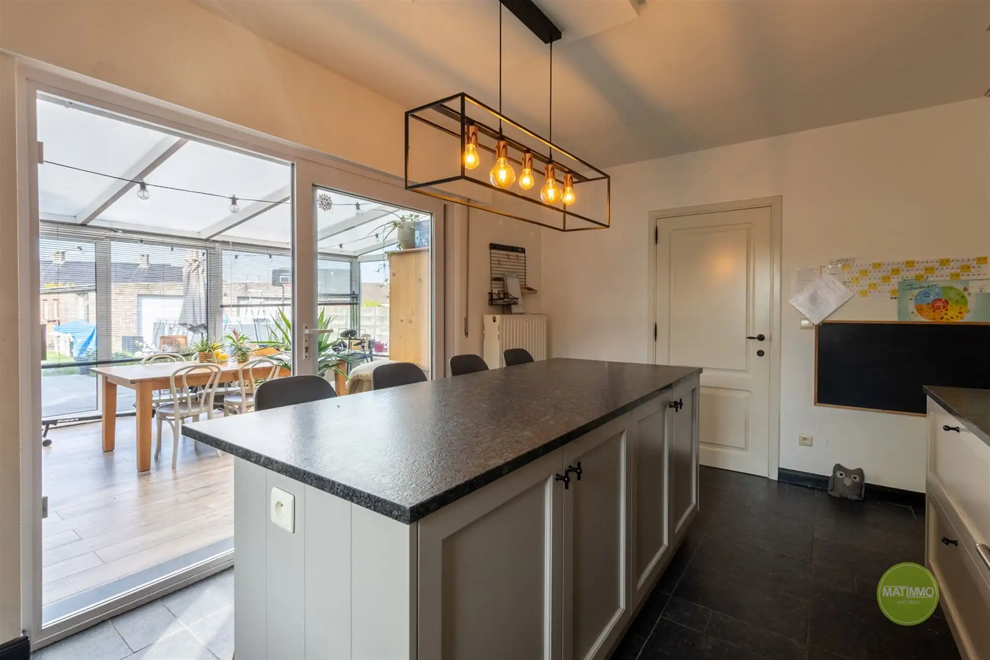 Ruime gezinswoning met 4 slaapkamers in Geel foto 9