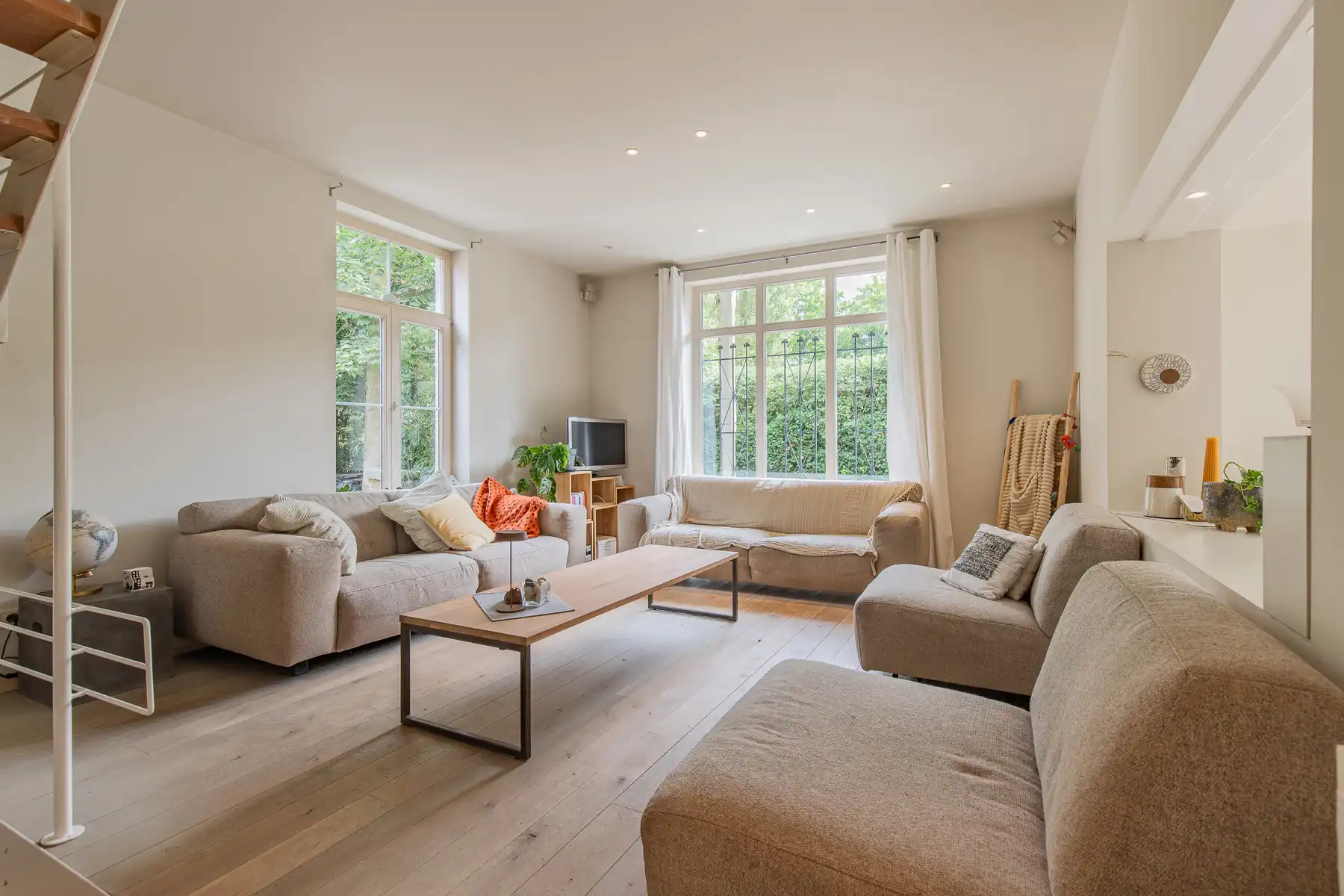 Prachtige woning met historisch karakter foto 6