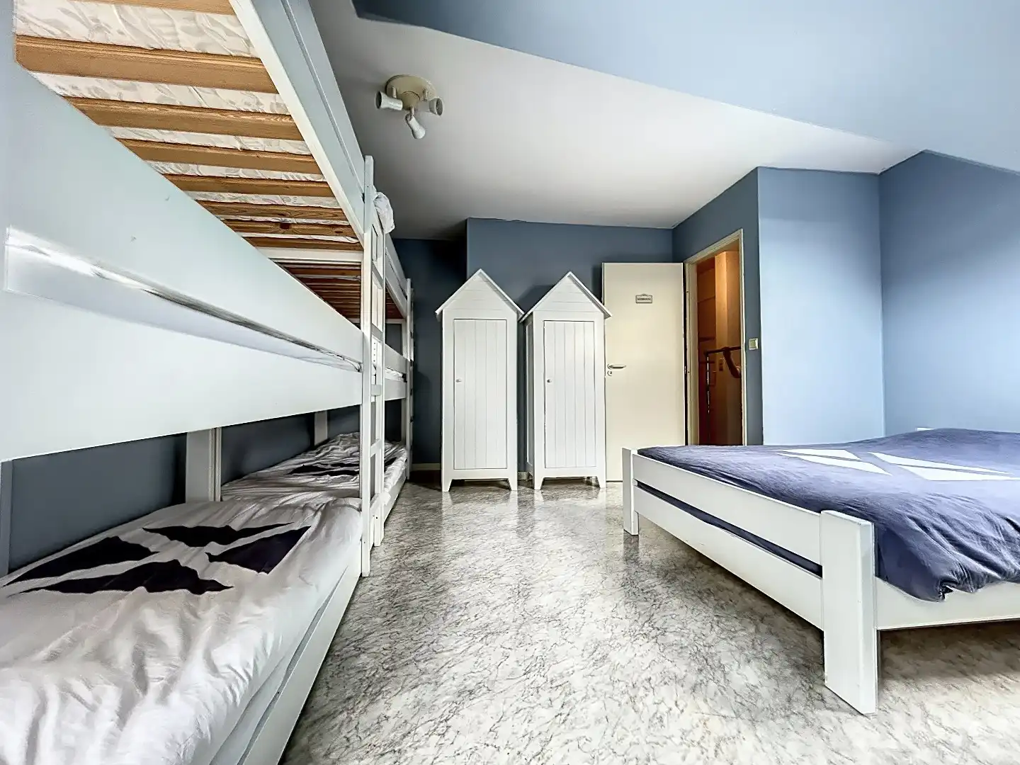 DUPLEX-APPARTEMENT MET 1 SLPK EN TERRAS  foto 8