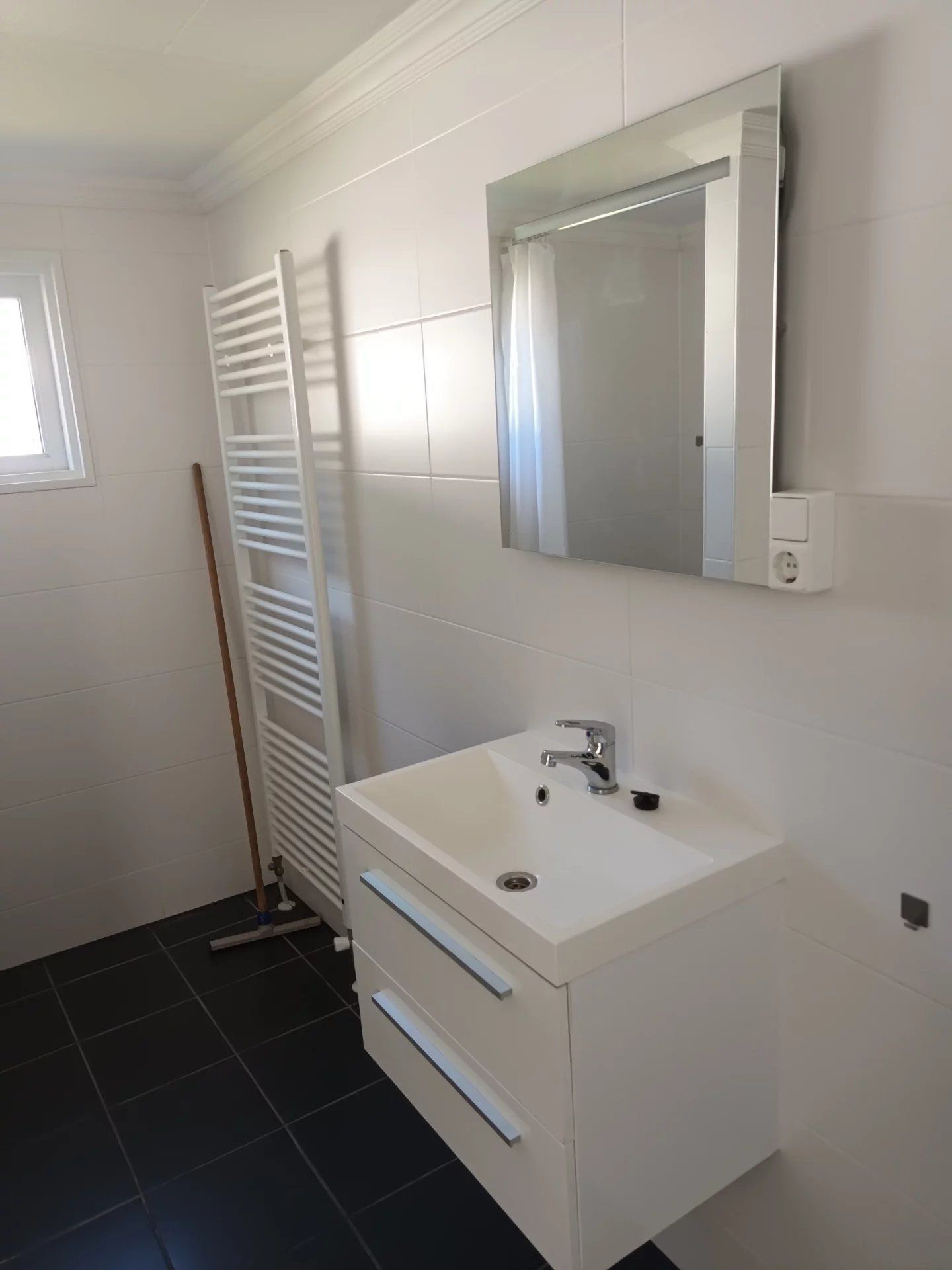 ruime chalet voor 4 personen op vakantiepark Europarcs te Mol foto 16