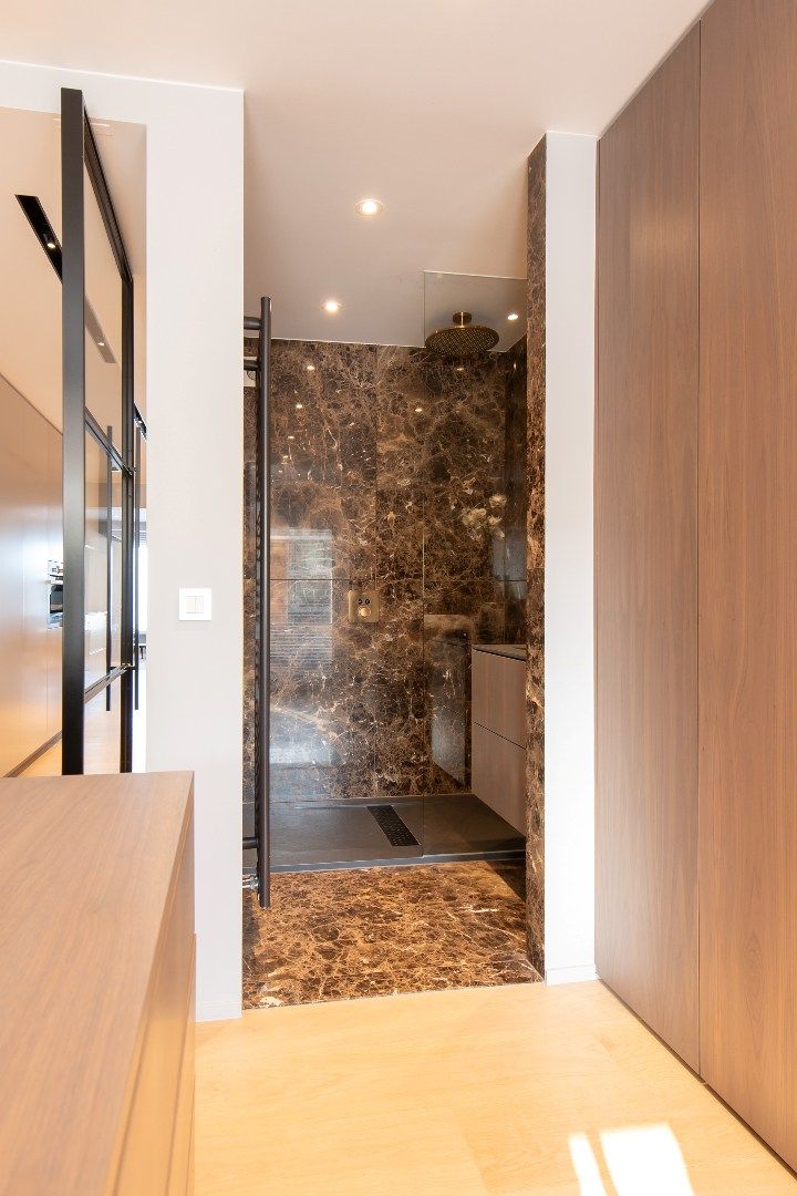 Luxe appartement met zeezicht, domotica & hoogwaardige afwerking foto 9