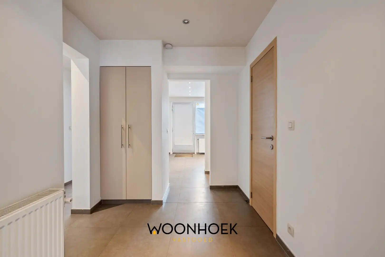 Gelijkvloers wonen met uitzicht op het water foto 9
