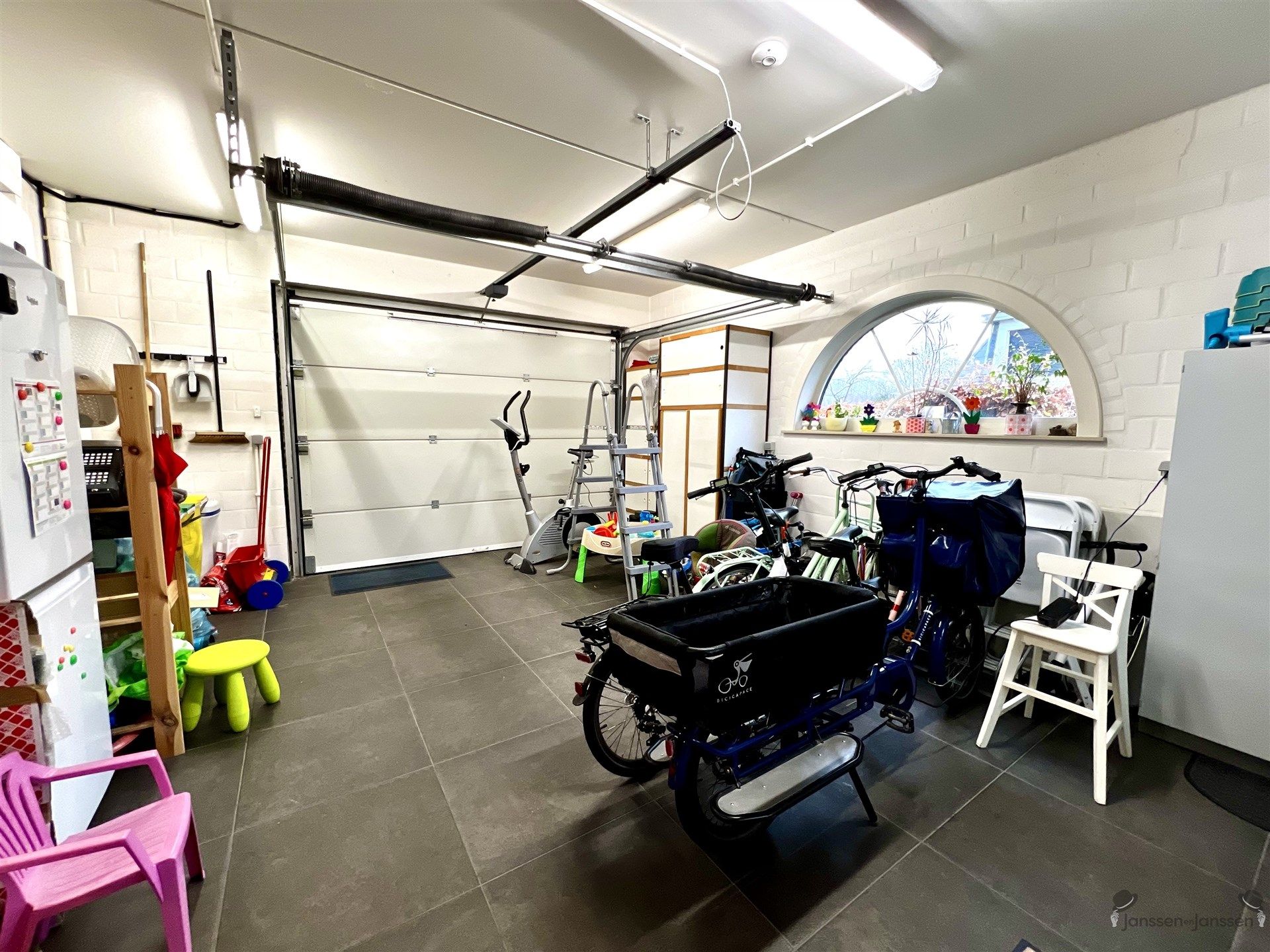 Statige villa in oase van rust foto 24