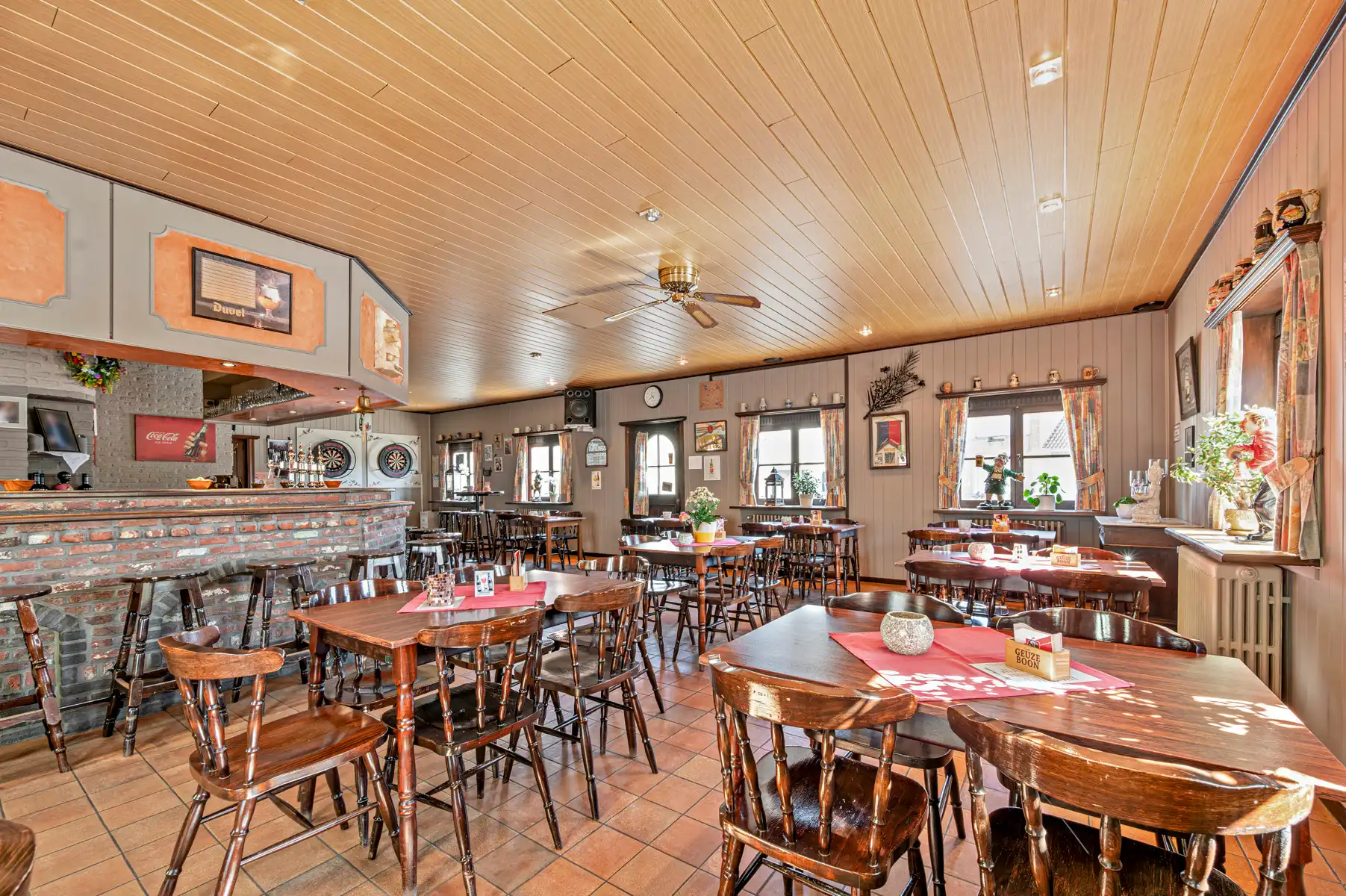 horeca met ruime woonst en tal van mogelijkheden foto 4
