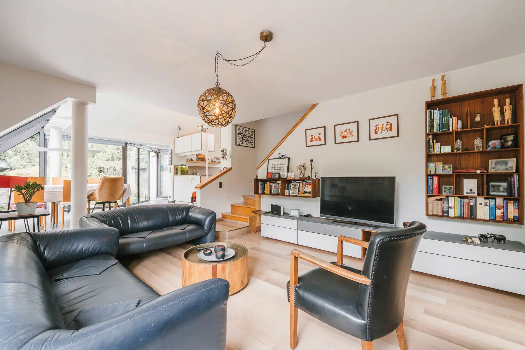 Woning op toplocatie middenin het groen foto 4
